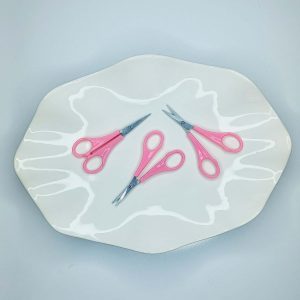 eyebrow pink